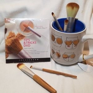 Sheer cover Minerals makeup DVD